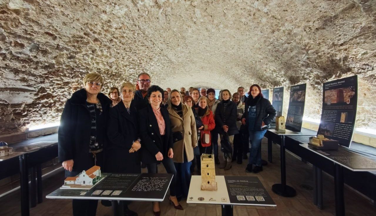 Exposición las “Torres de la Ribera en 3D” y “ermitas de la Ribera en 3D” en Llombai