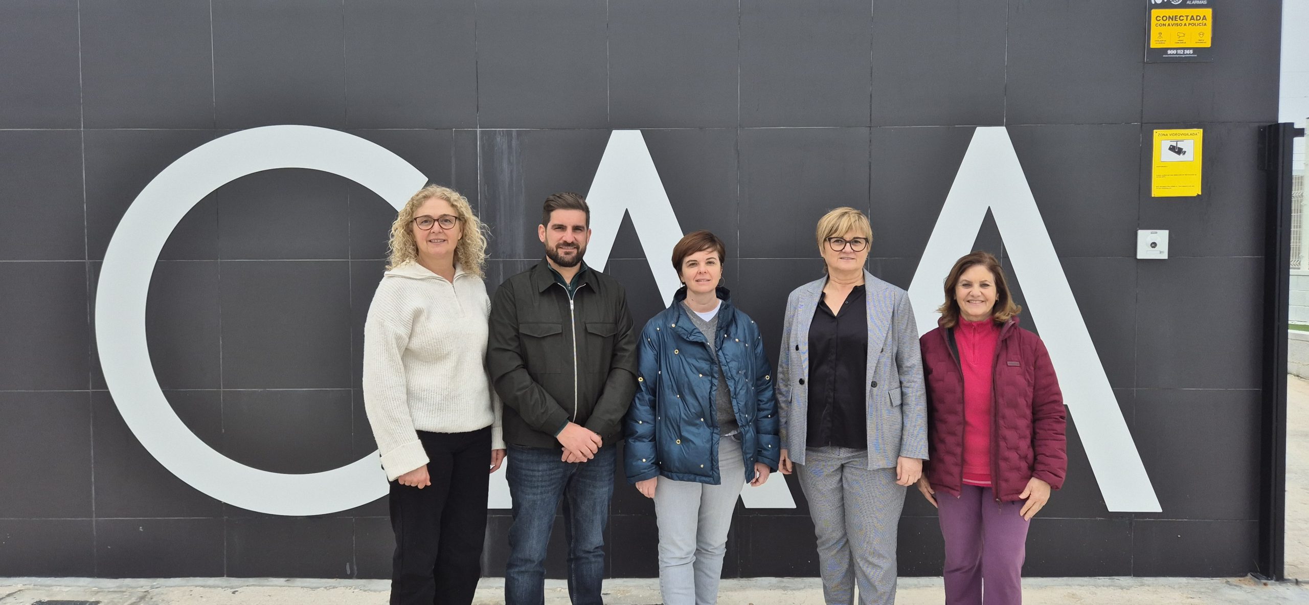 Visita al Centro de Acogida de Animales de l’Alcúdia que próximamente abrirá sus puertas